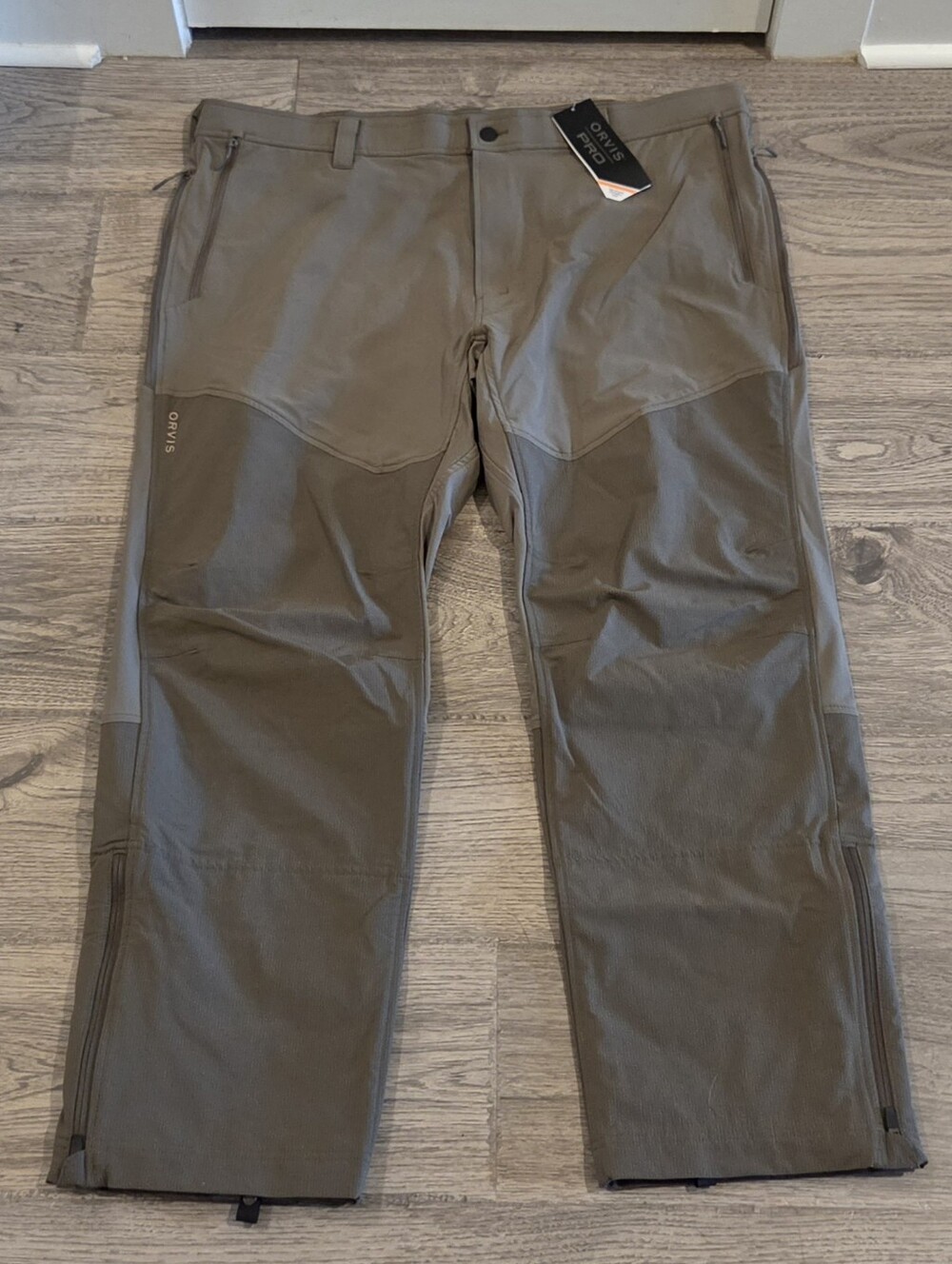 NWT Orvis Pro Upland Softshell Hunting Pants Cedar Brown - Size 44x30